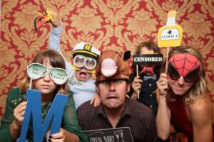 Selfie mirror cork - Kids Party Entertainment Cork Selfie mirror cork